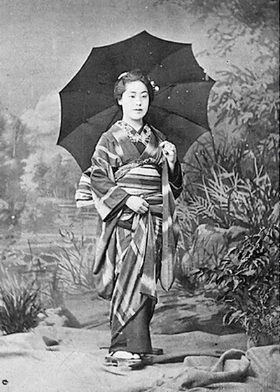 Bộ ảnh cổ quý hiếm về phụ nữ Nhật Bản những năm 1880-1897 ảnh 15