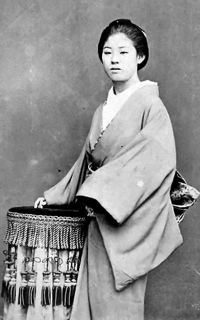 Bộ ảnh cổ quý hiếm về phụ nữ Nhật Bản những năm 1880-1897 ảnh 5