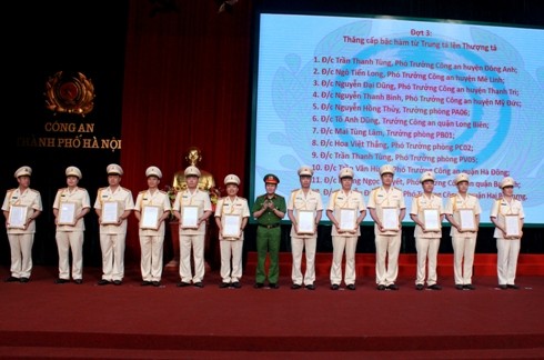 Hơn 6.500 CBCS CATP Hà Nội được thăng cấp bậc hàm, nâng lương năm 2019 ảnh 2