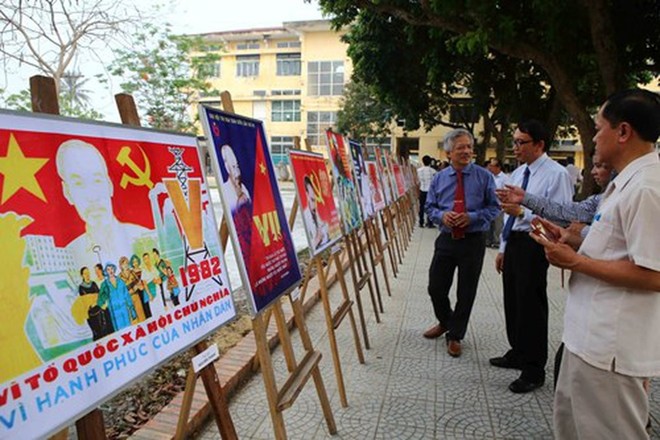 Phát động sáng tác tranh cổ động nhân kỷ niệm Ngày sinh Chủ tịch Hồ Chí Minh ảnh 1