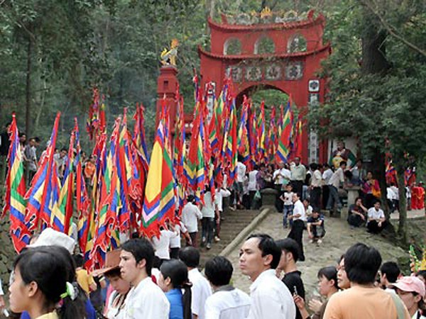 Cộng đồng người Việt Nam ở nước ngoài tổ chức giỗ tổ Hùng Vương ảnh 1