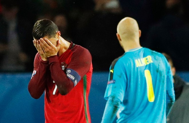 Sút hỏng 11m, Ronaldo lại gây thất vọng tràn trề ảnh 3