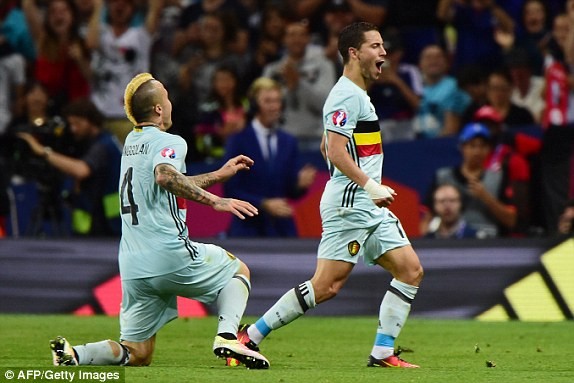 Hazard bùng nổ, Bỉ tưng bừng vào tứ kết đấu xứ Wales ảnh 2