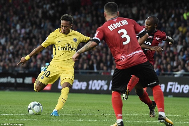 Neymar ghi bàn đẹp mắt ngay trận đầu tiên cho PSG ảnh 1