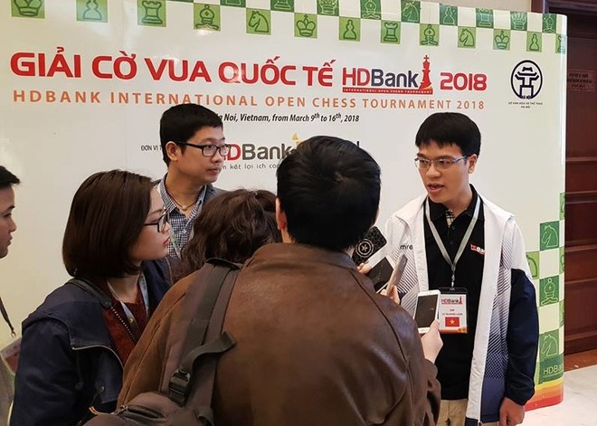 Lê Quang Liêm rộng cửa vô địch giải cờ vua quốc tế HDBank 2018 ảnh 3