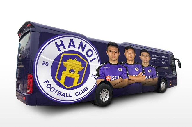Hà Nội FC chi tiền tỷ sắm xe buýt xịn phục vụ cầu thủ ảnh 1