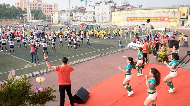 Tưng bừng giải bóng đá "Cúp Mùa Xuân" của thế hệ học sinh 92-95 Hà Nội ảnh 2