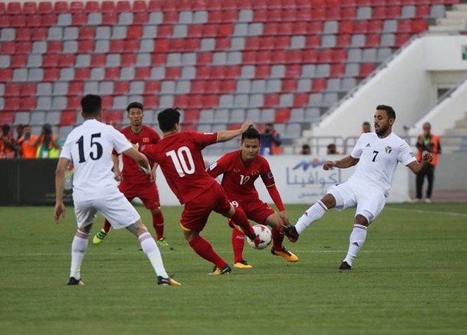 Cựu binh ghi bàn, ĐT Việt Nam hòa đáng tiếc trên sân Jordan ảnh 2