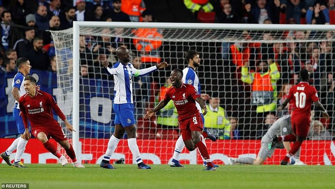 Hạ Porto trong 21 phút, Liverpool hoan ca, đặt một chân vào bán kết ảnh 1