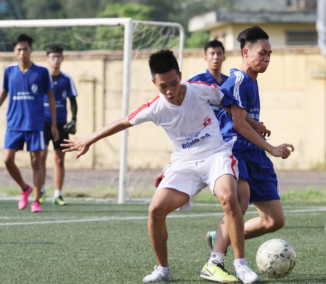 Kết quả, hình ảnh lượt trận cuối vòng bảng giải bóng đá học sinh THPT Hà Nội 2015 ảnh 3