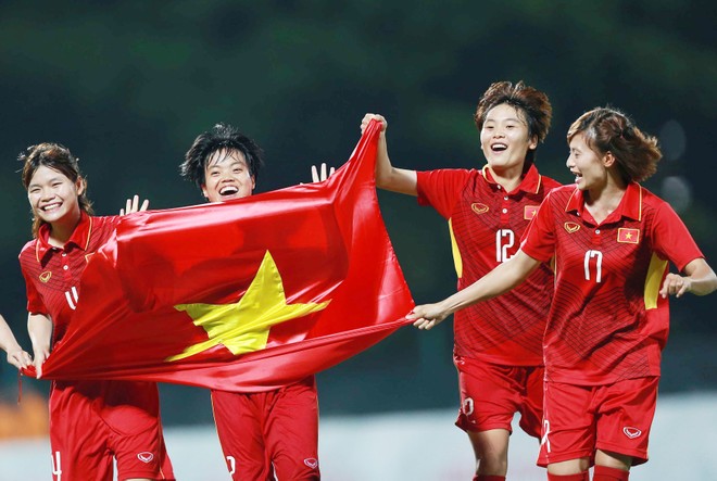 Chuyển hết tiền thưởng bóng đá nam sang, tuyển nữ Việt Nam nhận gần 4 tỷ đồng ảnh 2
