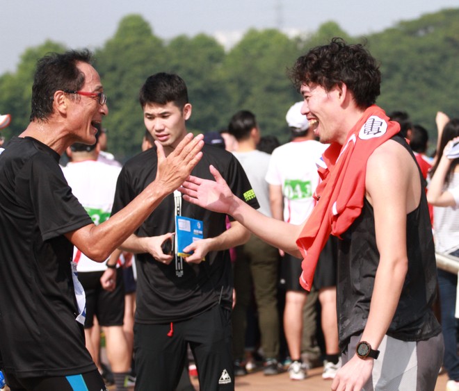Sôi nổi cuộc thi chạy Ekiden "Nhật Bản trong lòng Việt Nam 2019" ảnh 5