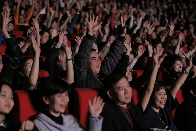 Thomas Anders khiến khán giả Việt Nam "phát cuồng" ảnh 17