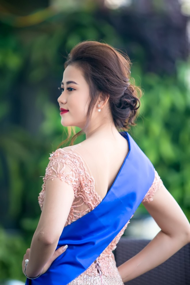 Hậu cuộc thi "Nữ hoàng đá quý Việt Nam", Top 3 người đẹp lần đầu tiên trải lòng ảnh 13