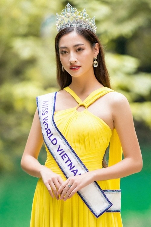 Hoa hậu Lương Thùy Linh gặp may khi thi "Ai là triệu phú" ảnh 4