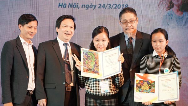 Toyota Việt Nam trao 14 giải Nhất cuộc thi "Chiếc ô tô mơ ước" ảnh 1