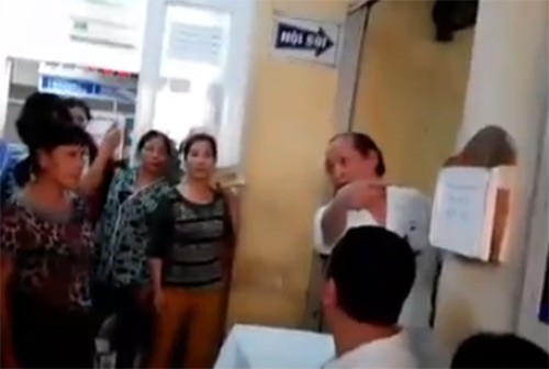 Bộ trưởng Y tế yêu cầu cắt hợp đồng điều dưỡng Bệnh viện K “vòi tiền” bệnh nhân ảnh 1