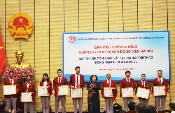 Hà Nội tặng Bằng khen, thưởng mỗi vận động viên đoạt Huy chương vàng SEA Games 55 triệu đồng ảnh 4