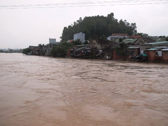 Quảng Ngãi, Bình Định đã có 6 người chết và mất tích vì mưa lũ ảnh 1