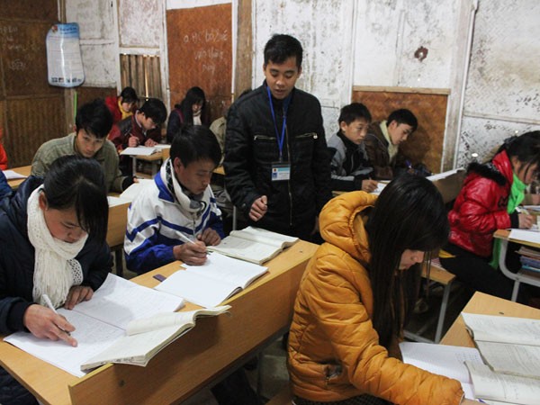 ADB cho Việt Nam vay 165 triệu USD cải thiện giáo dục và cơ sở hạ tầng ảnh 1