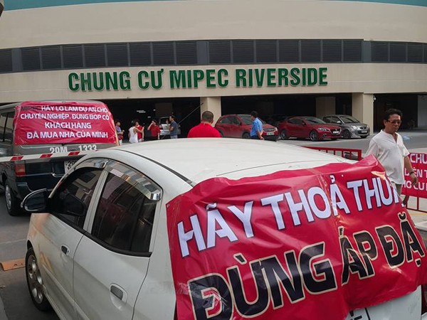 Cư dân Mipec Riverside phản đối thu phí dịch vụ ảnh 2
