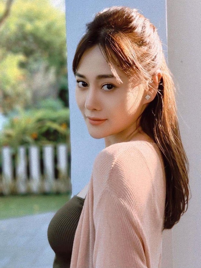 Diễn viên Phương Oanh - nữ diễn viên chính của “Hương vị tình thân” luôn thích nghi và xoay chuyển ảnh 5