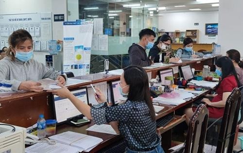 Bảo hiểm xã hội Việt Nam: Giải quyết chi trả tiền hỗ trợ trong thời gian nhanh nhất đối với người lao động gặp khó khăn ảnh 1