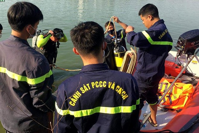 Điều tra vụ người đàn ông tử vong tại hồ Công viên Văn Lang tỉnh Phú Thọ ảnh 1