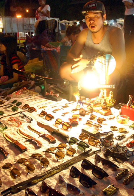 Choáng ngợp chợ đêm Bangkok ảnh 6