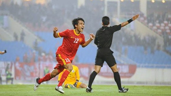 Đè bẹp Hồng Kông 3-1, ĐT Việt Nam vớt vát niềm tin nơi người hâm mộ ảnh 1