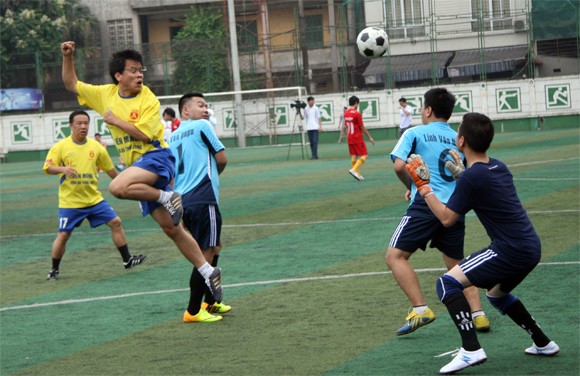 Khai mạc Giải bóng đá Hội khỏe Hội Nhà báo TP Hà Nội 2014 ảnh 6