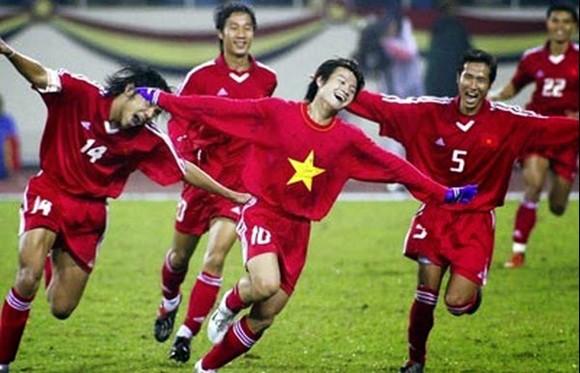 Từ Văn Quyến tới Công Phượng: "Số 10" quá khứ và "số 10" hiện tại ảnh 1