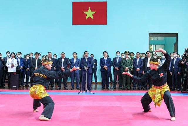 Thủ tướng Phạm Minh Chính động viên đoàn thể thao Việt Nam dự SEA Games 31 ảnh 2
