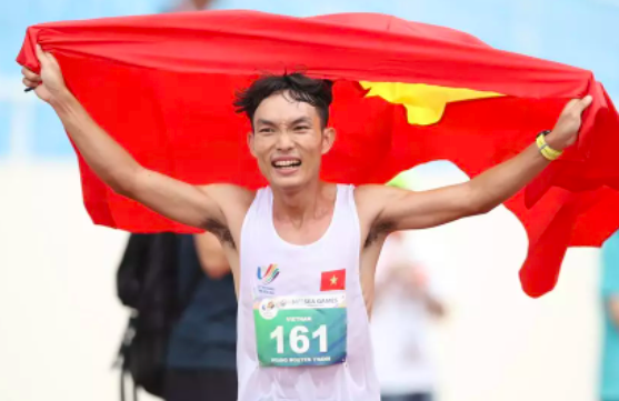 Cú 'hattrick Vàng' giúp điền kinh Việt Nam lập kỷ lục mới ảnh 1