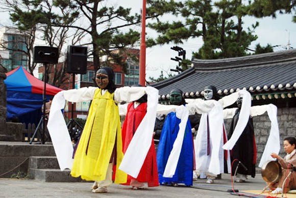 Trải nghiệm cùng văn hóa truyền thống Hàn Quốc ảnh 1