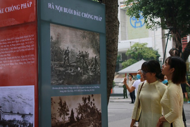 Khai mạc triển lãm “Thăng Long - Hà Nội: Những dấu son lịch sử” ảnh 2