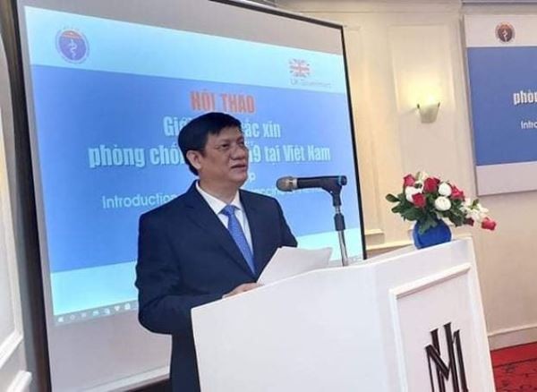 Quyền Bộ trưởng Y tế: Việt Nam có thể nhập vaccine phòng Covid-19 của Anh ảnh 2