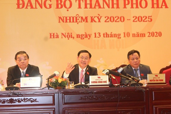 Thường trực Thành ủy Hà Nội chủ trì họp báo: Tỷ lệ cán bộ nữ trúng cử Ban Thường vụ lên tới 25% ảnh 3