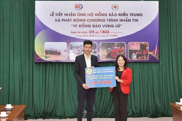 Med Group trao 1,5 tỷ đồng tới Hội Chữ Thập đỏ Việt Nam ủng hộ đồng bào miền Trung ảnh 1