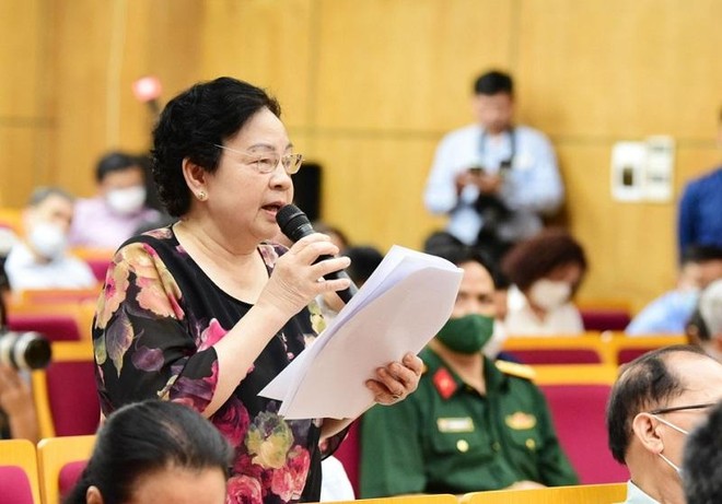 Tổng Bí thư Nguyễn Phú Trọng tiếp xúc cử tri Hà Nội: Nhân dân tin vào cuộc chiến chống tham nhũng ảnh 3