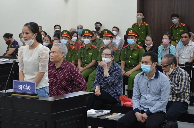 Hơn 1.000 người 'sập bẫy' chương trình 'Trái tim Việt Nam' ảnh 1
