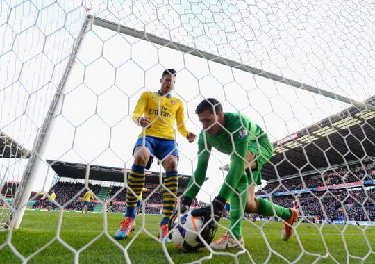 Kết quả những trận đấu tối 1/3: Arsenal hụt hơi, Chelsea xây chắc ngôi đầu ảnh 2