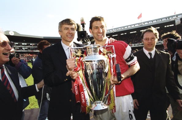 Arsene Wenger và bước đầu gian khó tại Arsenal ảnh 4