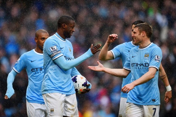 Đội hình tiêu biểu Premier League vòng 31: Vòng đấu của cơn mưa bàn thắng ảnh 2