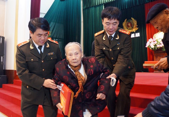 Câu lạc bộ sỹ quan hưu trí gặp mặt đầu xuân ảnh 4