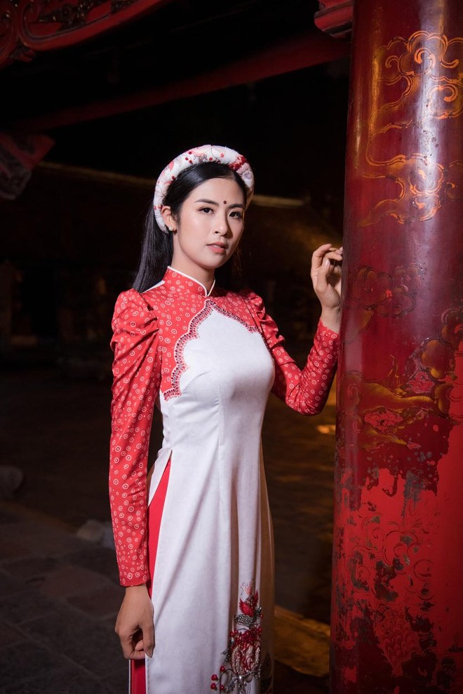 Hoa hậu Ngọc Hân mời người khuyết tật trình diễn áo dài ảnh 1