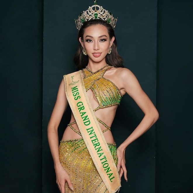 Hoa hậu Thùy Tiên khoe niềm vui đặc biệt khi trở về Việt Nam ảnh 3