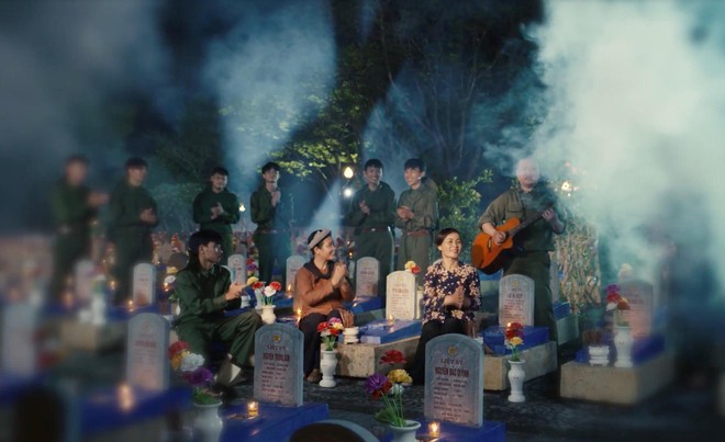 Huyền Trang "Sao Mai" ra mắt MV xúc động được quay tại nghĩa trang Trường Sơn ảnh 17