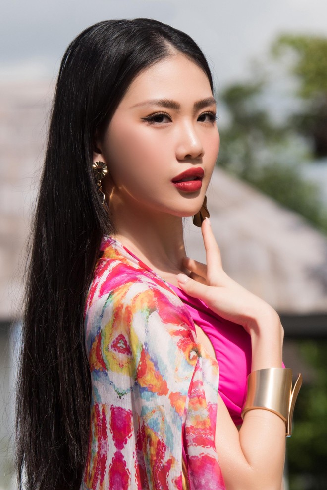 Đại diện Việt Nam khoe hình thể nóng bỏng trước đêm chung kết "Siêu mẫu Quốc tế 2022" ảnh 1