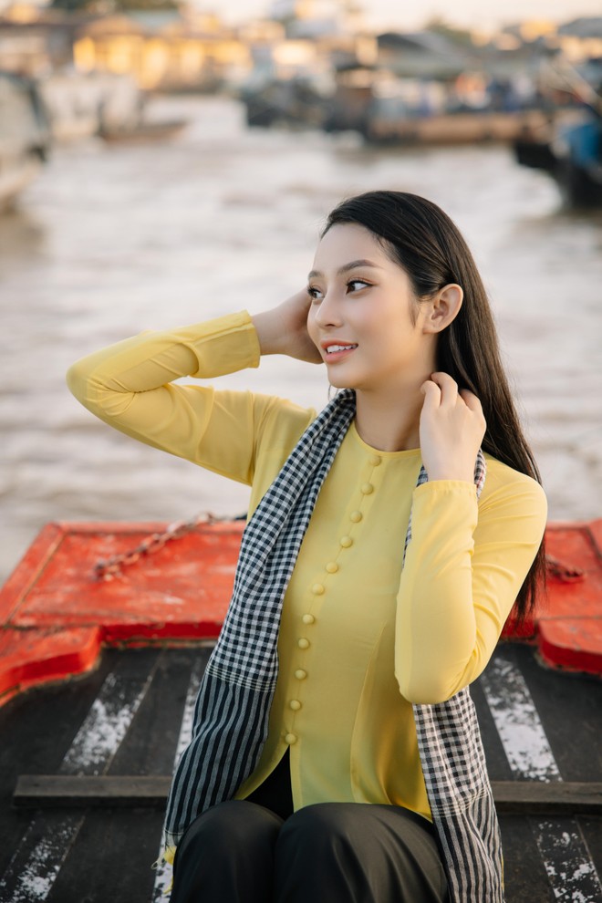 Lâm Thu Hồng muốn giới thiệu áo bà ba tại đấu trường "Miss Globe 2022" ảnh 22
